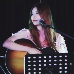 曲肖冰资料,曲肖冰最新歌曲,曲肖冰MV视频,曲肖冰音乐专辑,曲肖冰好听的歌